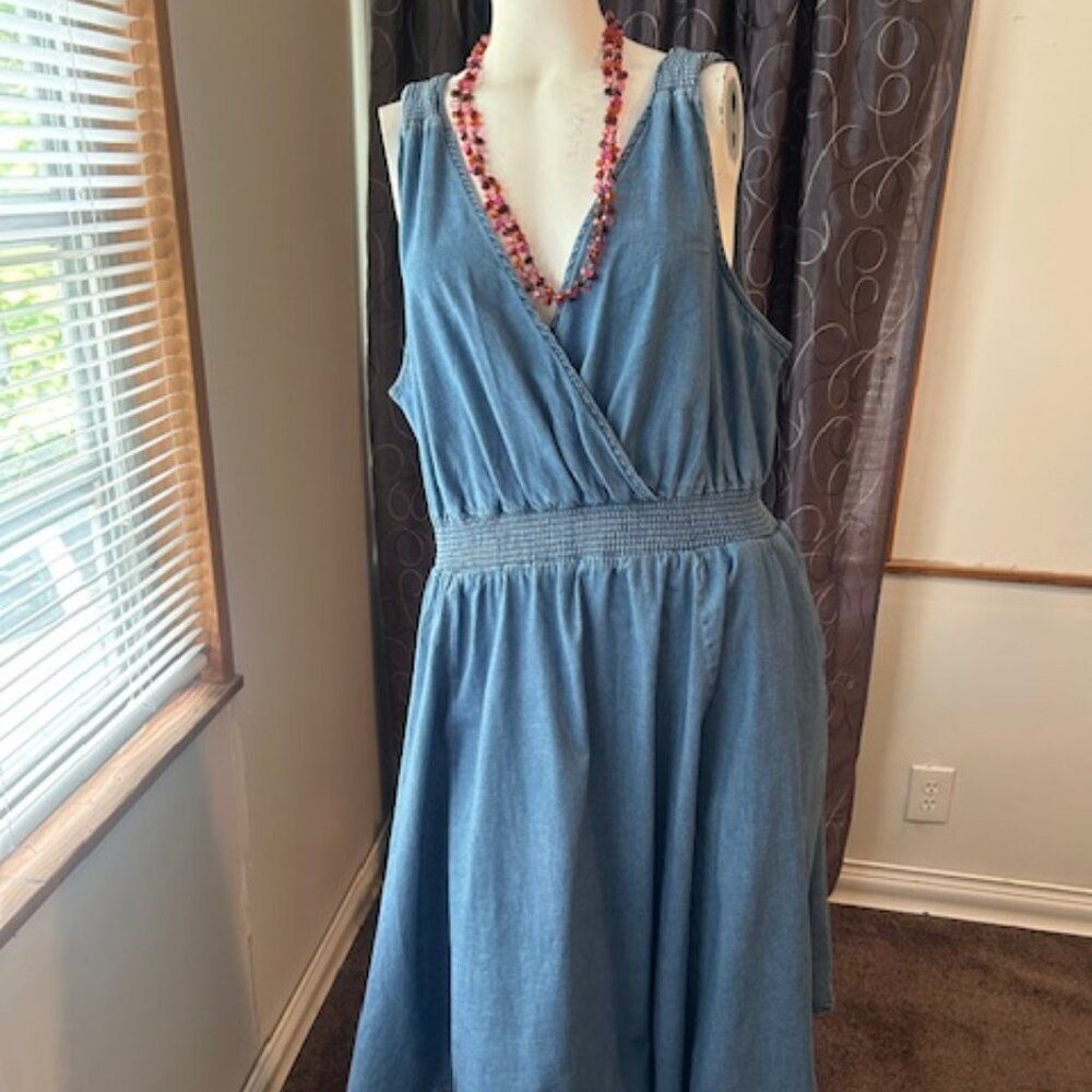 Blu Dahlia smock waist denim dress, size L